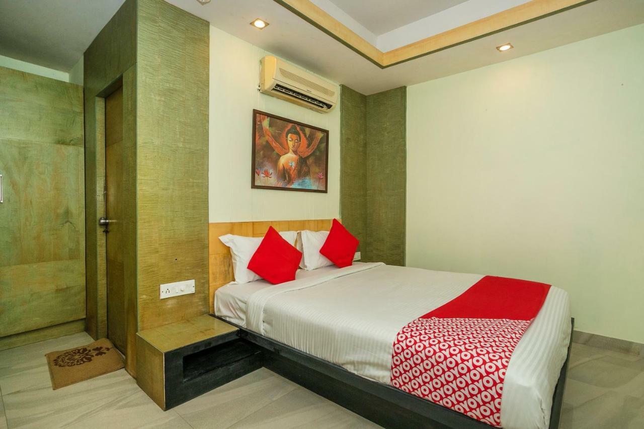 Capital O 3246 The Bouvice Hotel Bangalore Exterior photo