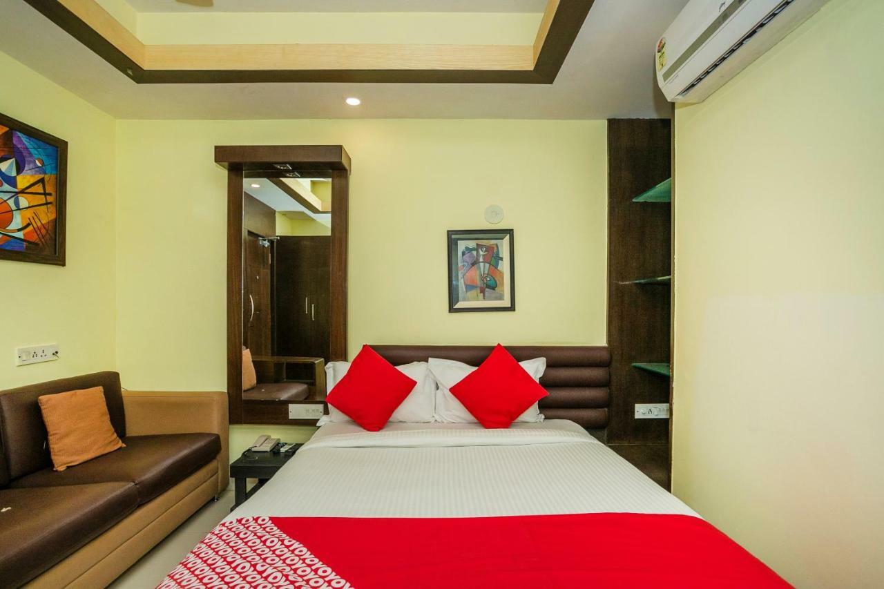 Capital O 3246 The Bouvice Hotel Bangalore Exterior photo