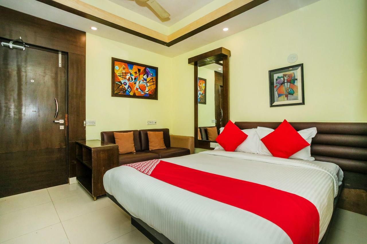 Capital O 3246 The Bouvice Hotel Bangalore Exterior photo