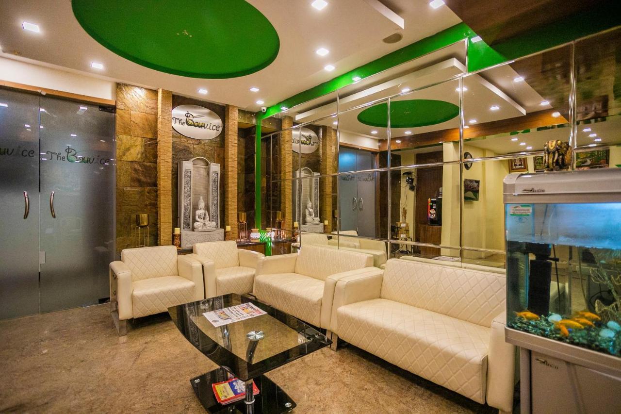 Capital O 3246 The Bouvice Hotel Bangalore Exterior photo