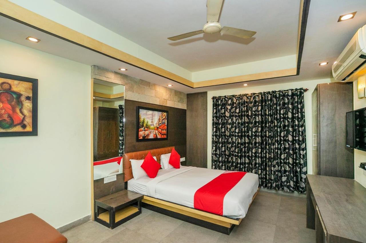 Capital O 3246 The Bouvice Hotel Bangalore Exterior photo