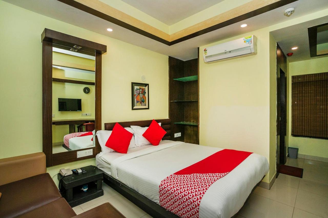 Capital O 3246 The Bouvice Hotel Bangalore Exterior photo