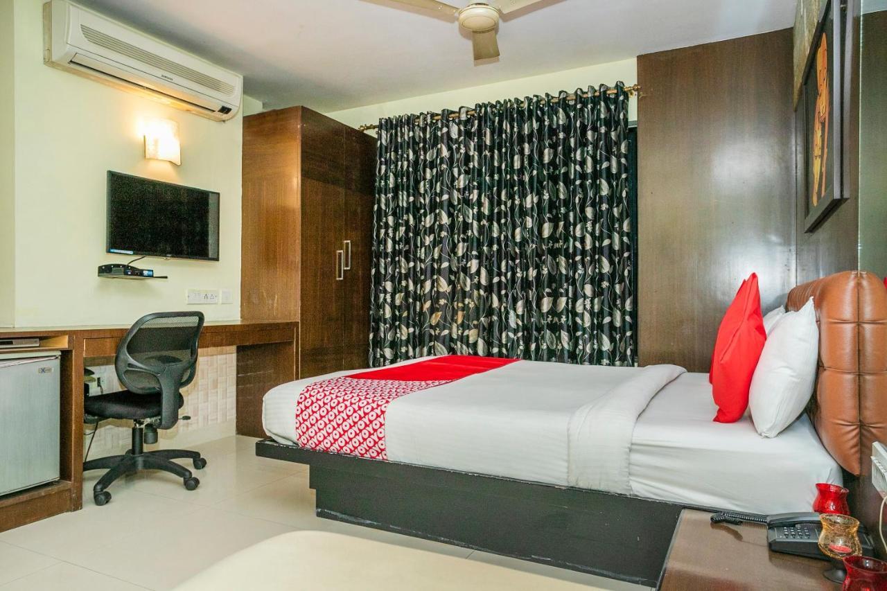 Capital O 3246 The Bouvice Hotel Bangalore Exterior photo