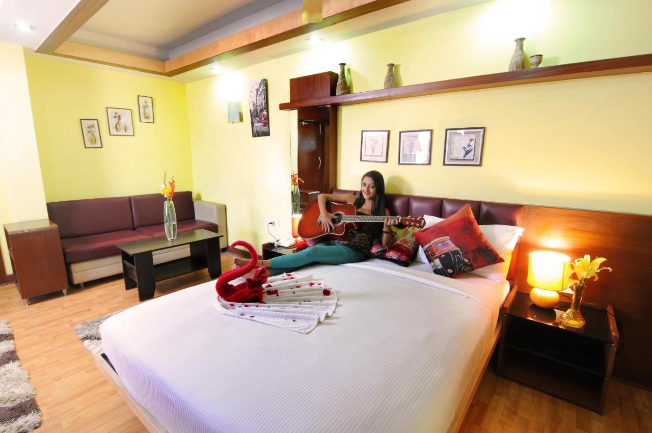 Capital O 3246 The Bouvice Hotel Bangalore Exterior photo