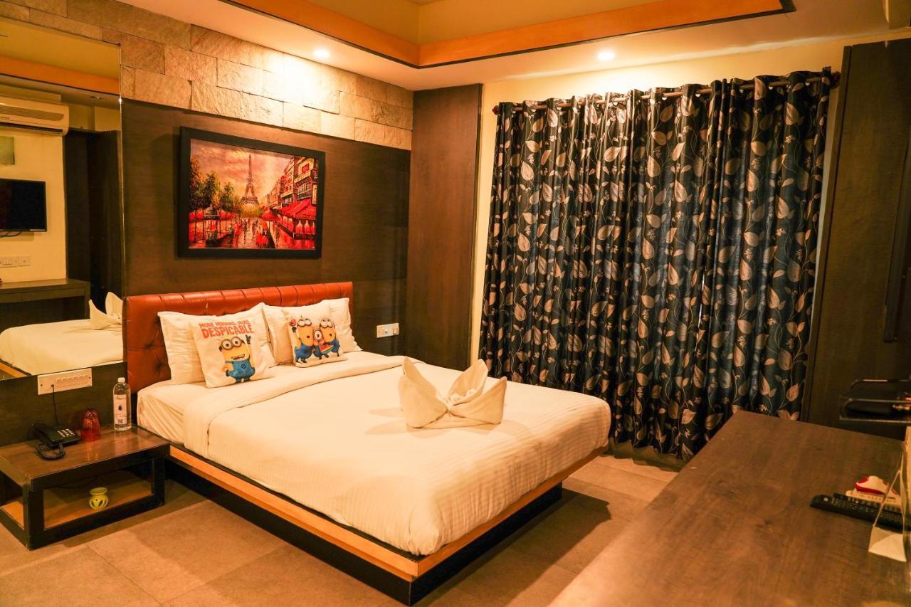 Capital O 3246 The Bouvice Hotel Bangalore Exterior photo