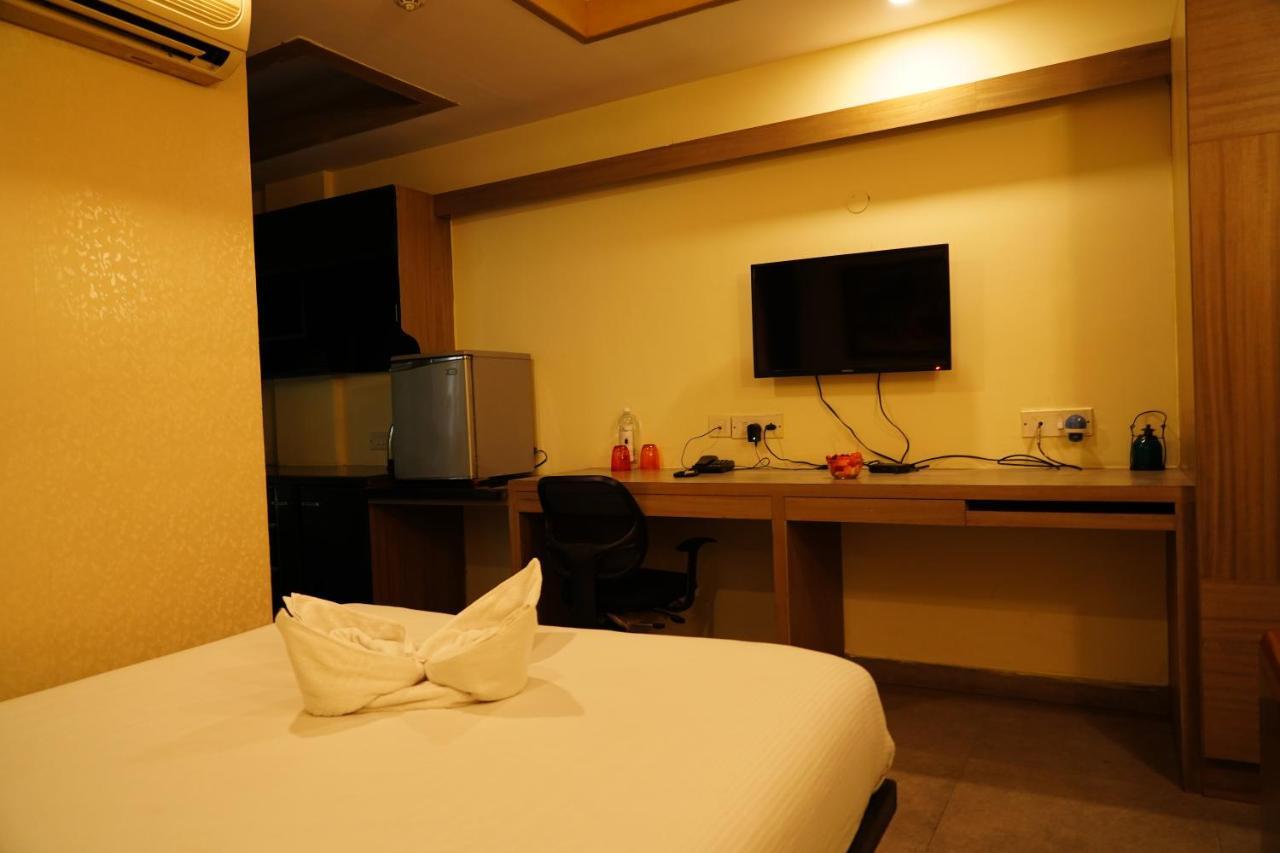 Capital O 3246 The Bouvice Hotel Bangalore Exterior photo